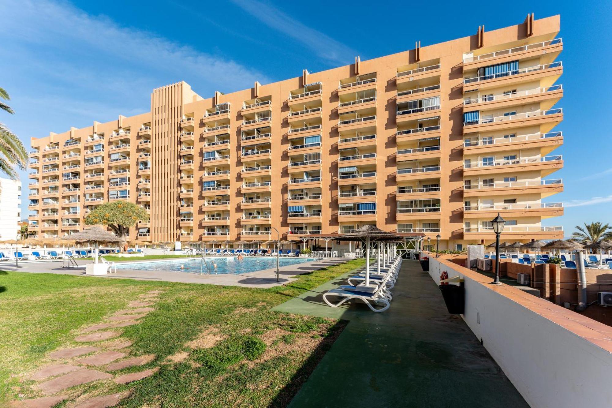 Pyr Studio Apt Partial Seaview Fuengirola Eksteriør bilde