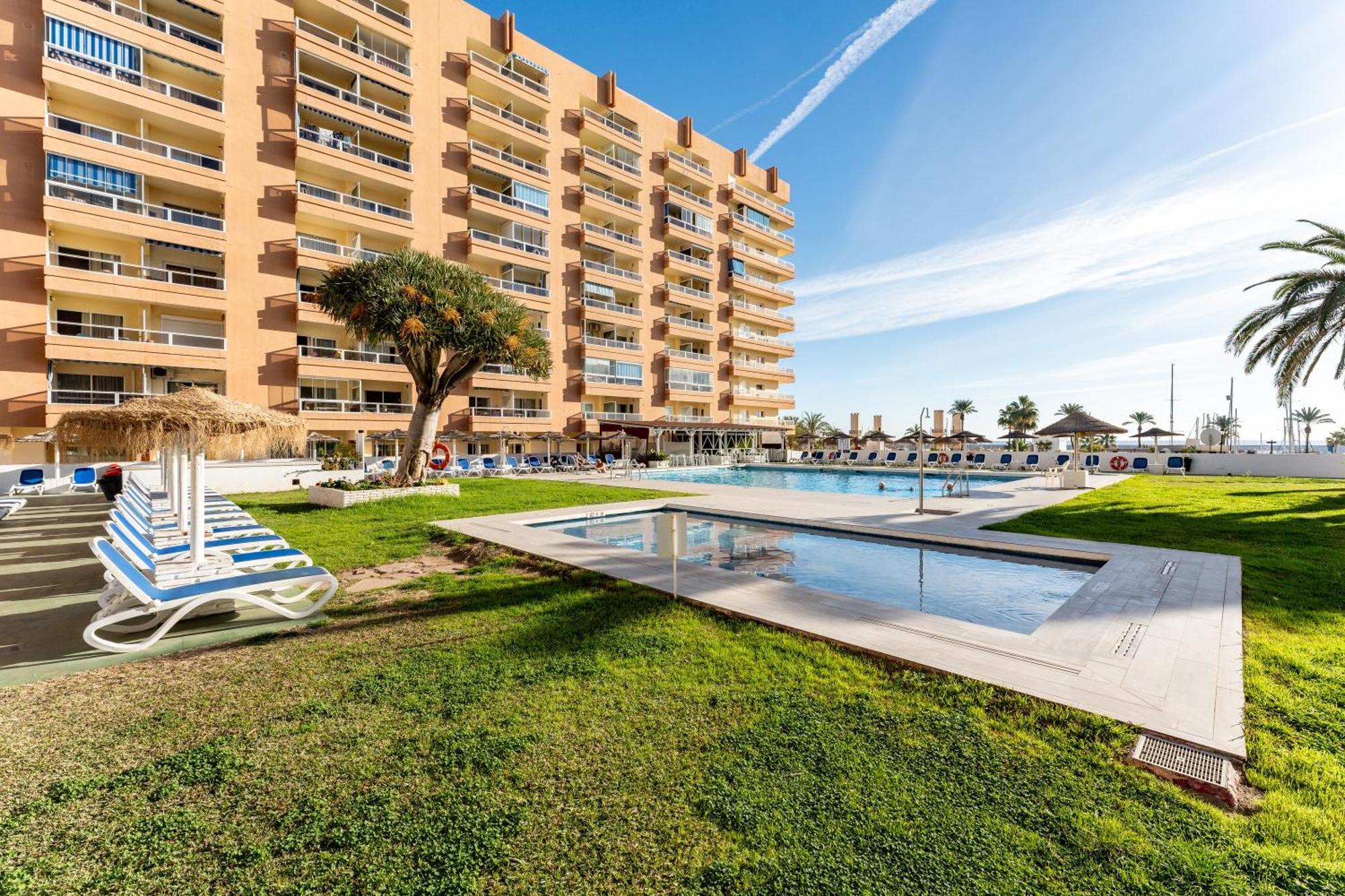 Pyr Studio Apt Partial Seaview Fuengirola Eksteriør bilde